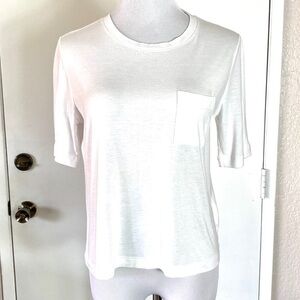 Gap One Pocket Crop T-Shirt